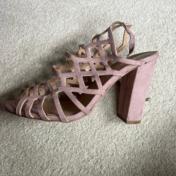 Express Mauve Pink Suede Strappy High Heels - Picture 3 of 15